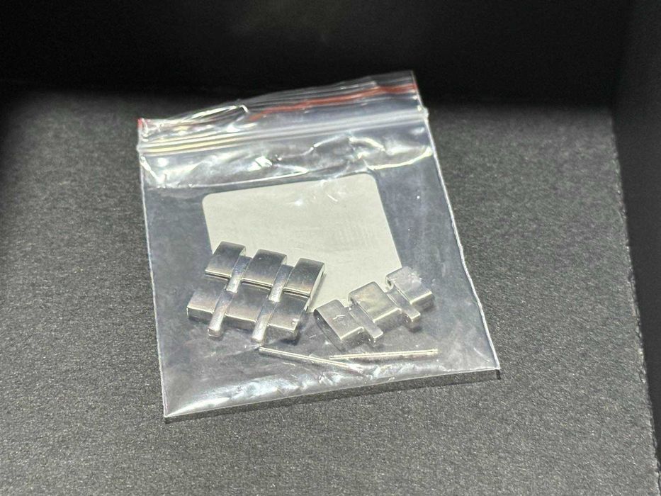 НОВ Мъжки часовник Cover - Co173.01, Гаранция