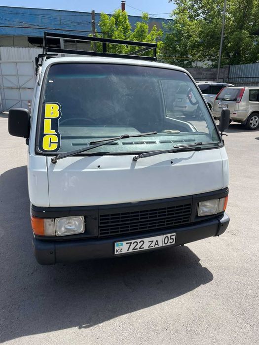 Продам минивэн Nissan Caravan