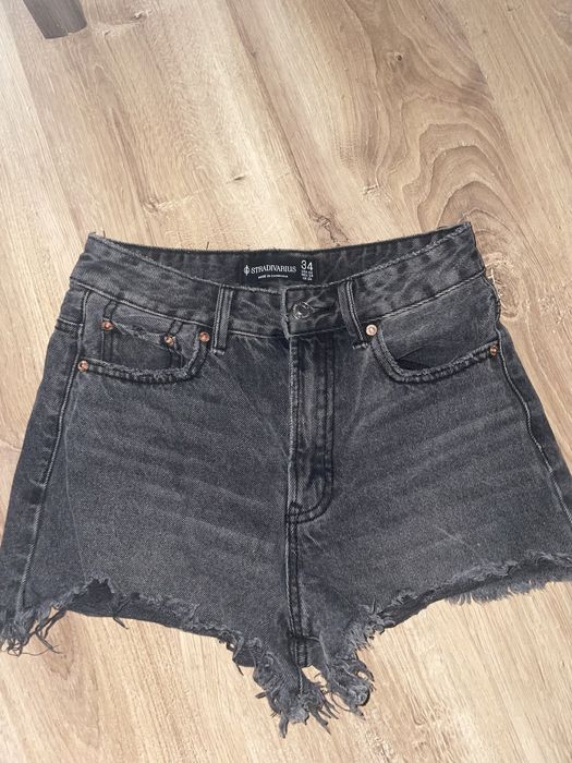 Къси дънкови панталони Stradivarius/Denim