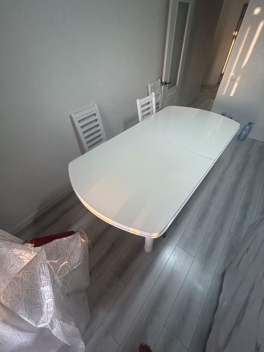 Стол большой продам