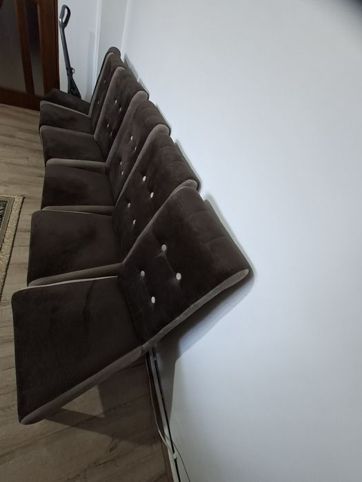 Scaune living-sufragerie