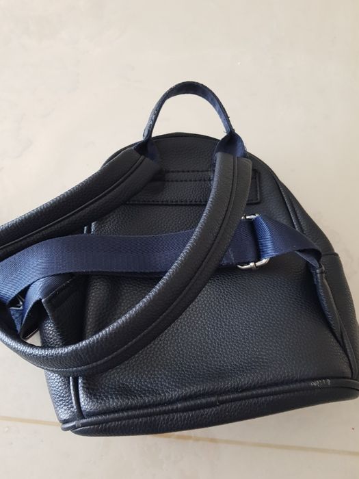 Продам кожаный рюкзак