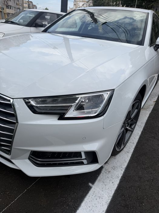AUDI A4 2018