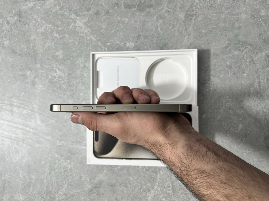 iPhone 15 Pro Max 256GB Natural Titanium