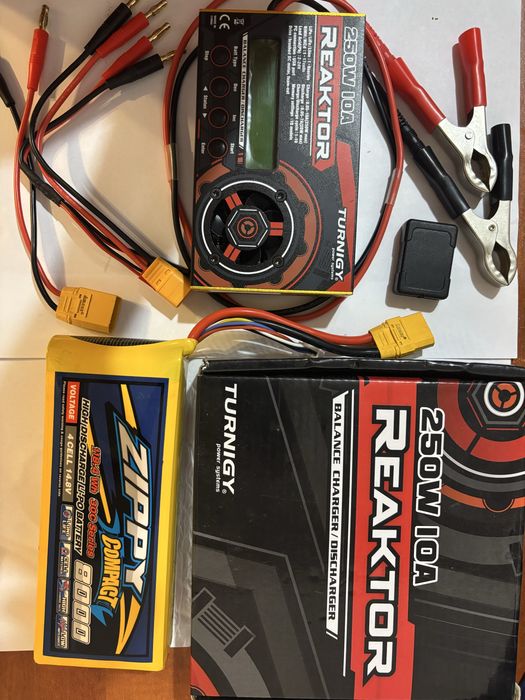 Bateria Lipo 4S cu incarcator