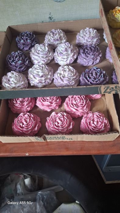 Продам из гипса цветы