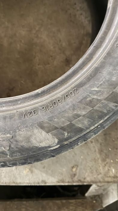 Продам шина r16 летние