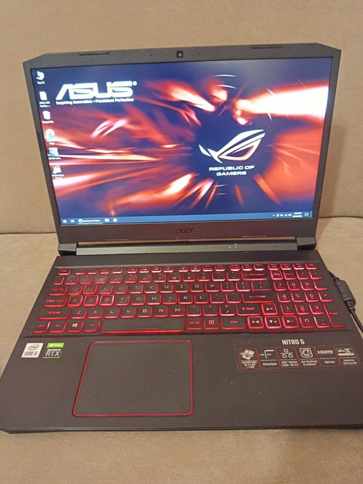 Laptop RTX 3050 cu i5 si DISPLAY 144Hz cu 16GB Ram ssd 500