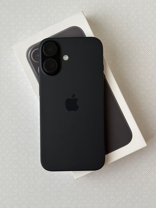 iPhone 16 128GB 90% baterie