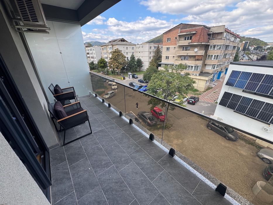 Apartament 2 camere de inchiriat - Roua Piatra Neamt Centru