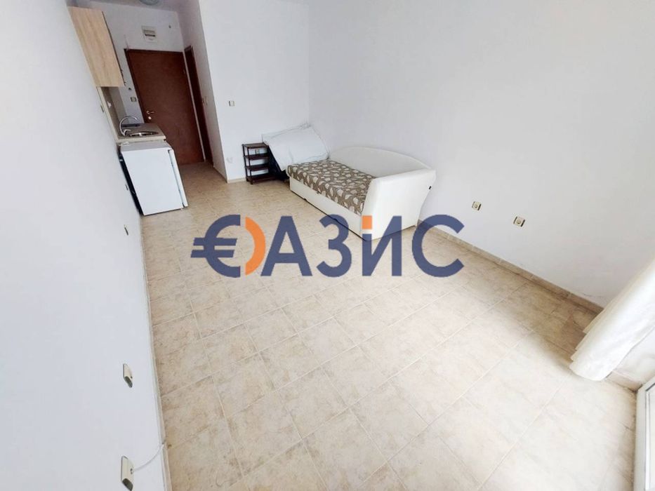 Продава се Едностаен апартамент в к.к. Слънчев бряг - 30 кв.м за 1117 €/кв.м - Снимка #3