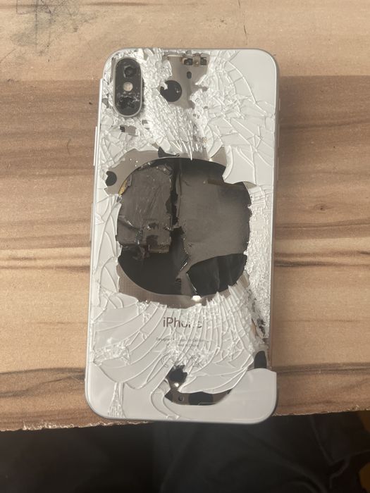 Iphone 6 puțin uzat