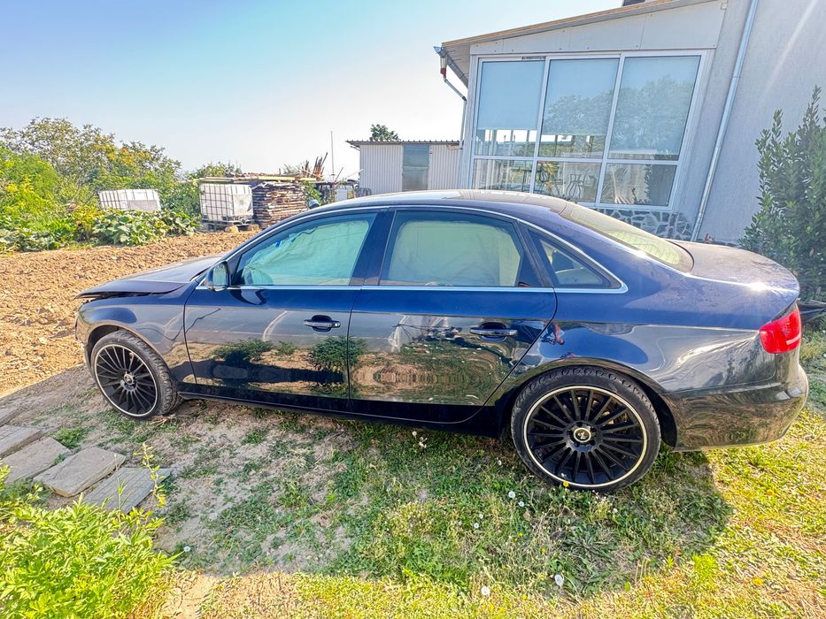 Audi a4 b8 2008г на части