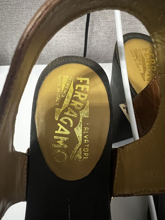 Летняя обувь Ferragamo