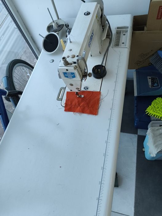 Машинка швейная промышленная