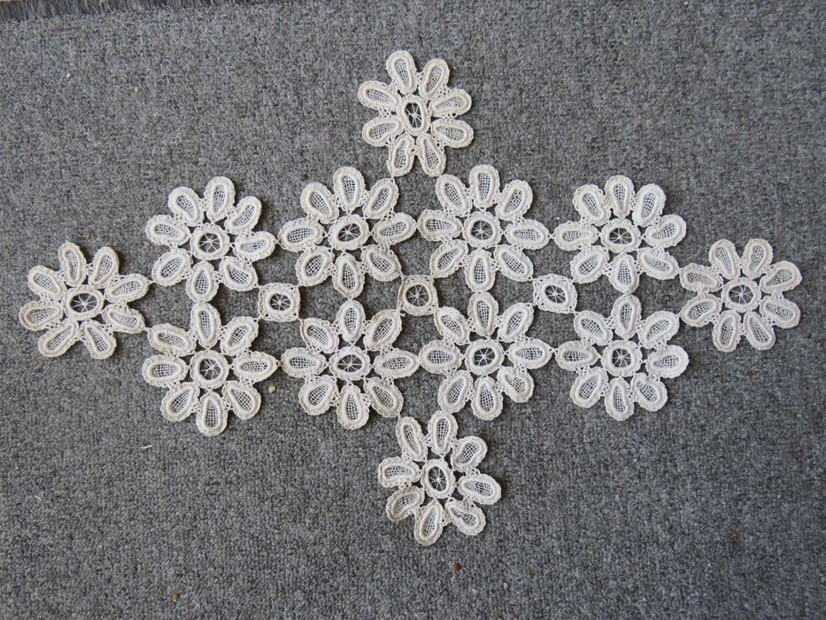 Vând MACRAME-uri unicate/seturi, bej si colorate, preturi:60E-max:500E