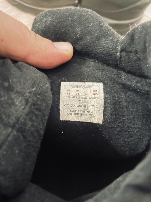 Продам оригинальные ботинки The North Face