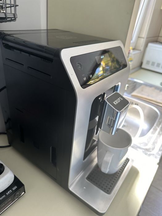 Vand cafetiera espressor super automat krups