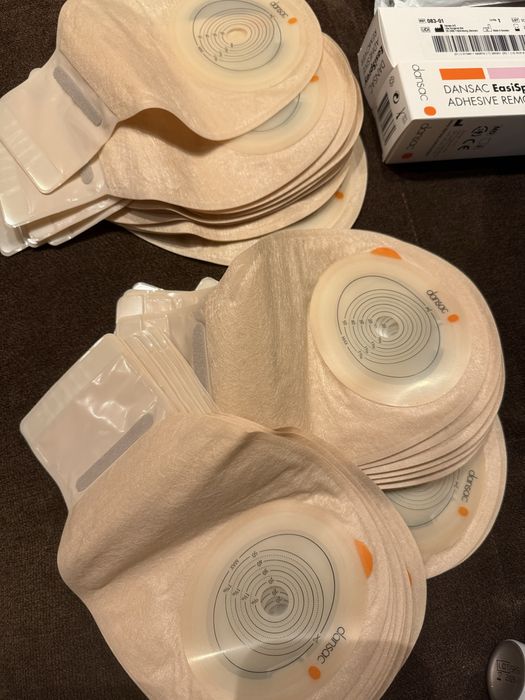 Pungi colostoma cu prindere silicon/evacuare