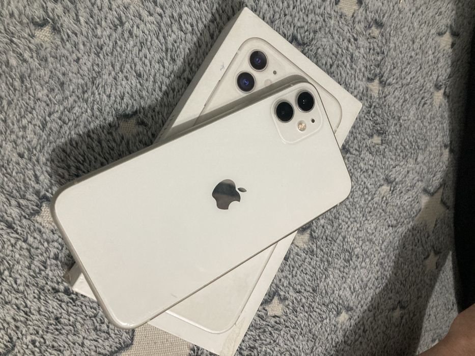 Айфон 11, в идеальном состоянии