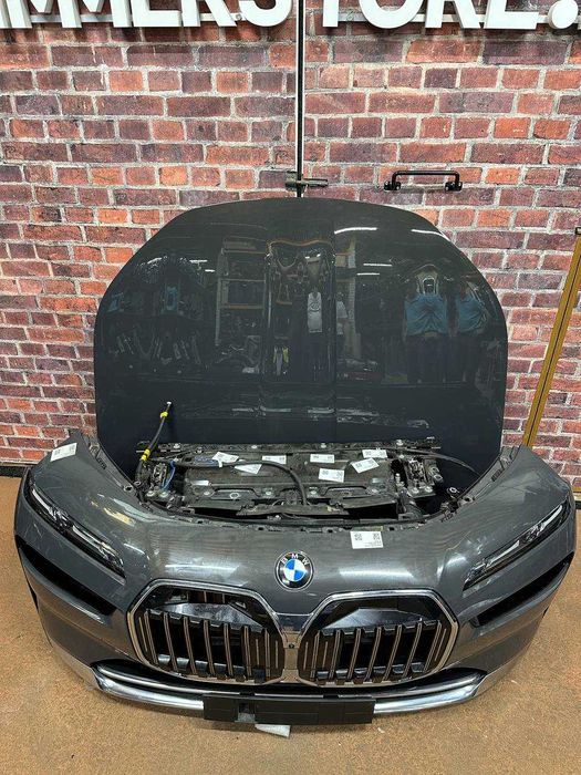 Fata completa BMW g70