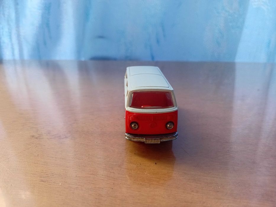 Macheta metal TOMICA TOMY F29 VW T2 Bus Japonia  RAR
