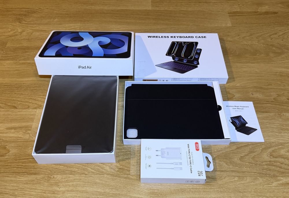 Tableta Apple iPad Air 2020 wifi si cellular 64GB blue plus tastatura
