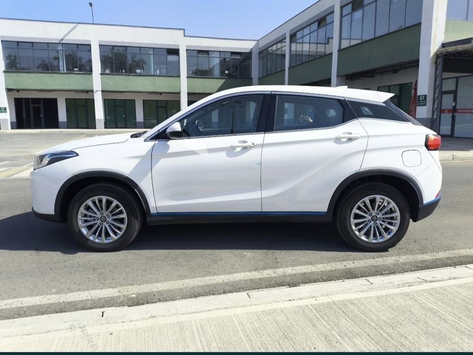 Dongfeng Lan Dian BOSHLANG'ICH NARXI 1000$