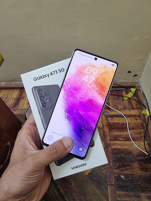 Samsung A73 5G 8/128gb ideal ochilmagan usta kurmagan aybi yuq tozza
