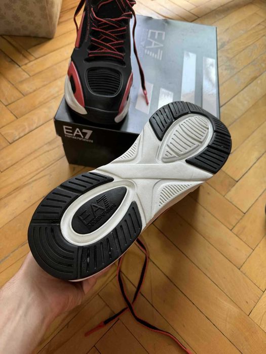 Черно/червени  сникърси EA7 Emporio Armani