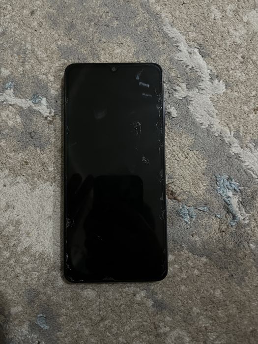 Самсунг А06 память64