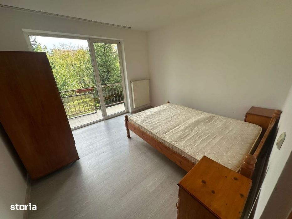 Apartament cu 3 camere, 58 mp, balcon, zona Florilor — fotografia 3