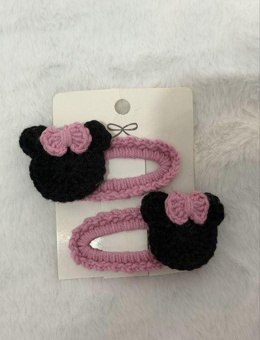 Ръчно плетени детски фиби