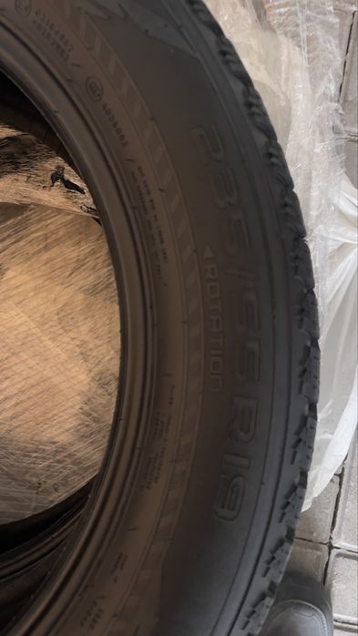 Продам шины Nokian