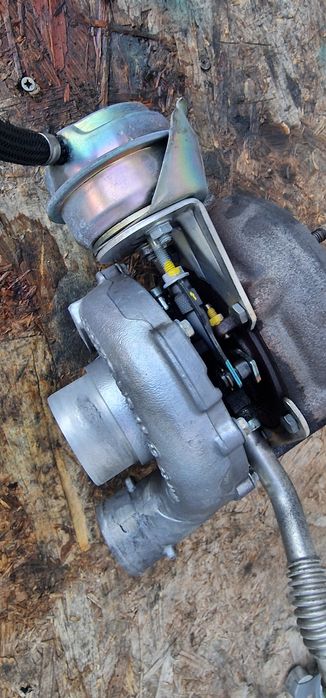 Turbina 2.5 v6 audi a4 b 6 vw passat b5.5 skoda superb 2.5 v6