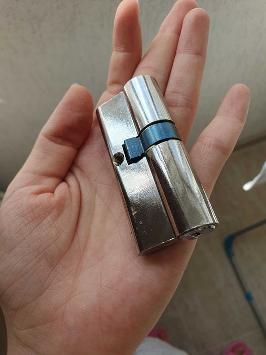 Butuc Yale original 30/40 cilindru chei amprentate