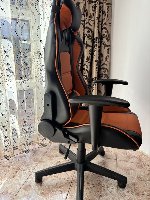 Scaun de gaming