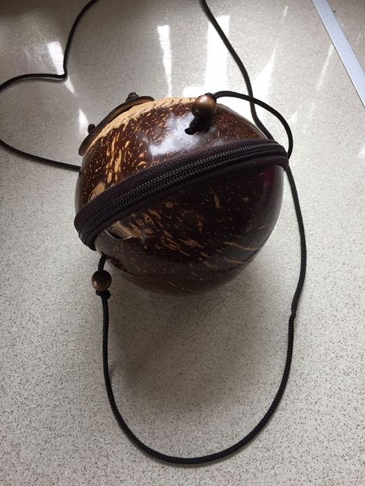 Geanta nuca cocos