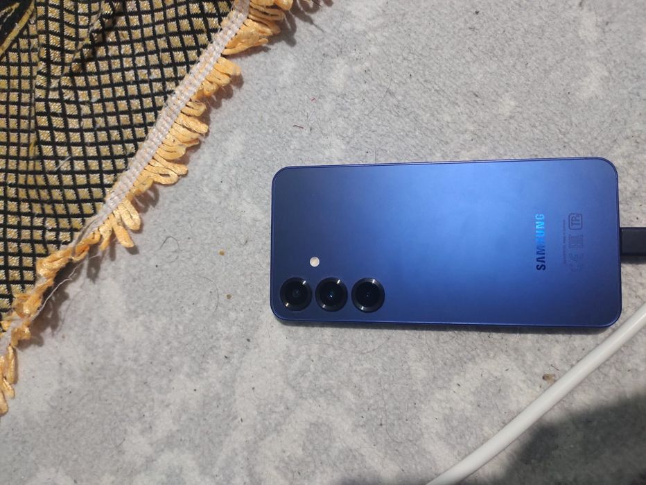 Samsung s25 кробкасымен