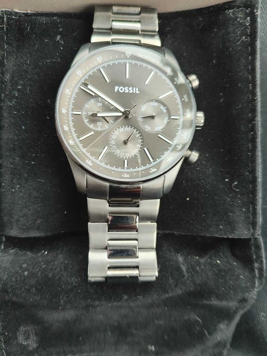 Часовник Fossil