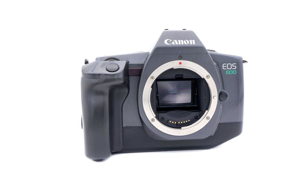 Aparat foto film Canon EOS 600 montura EF