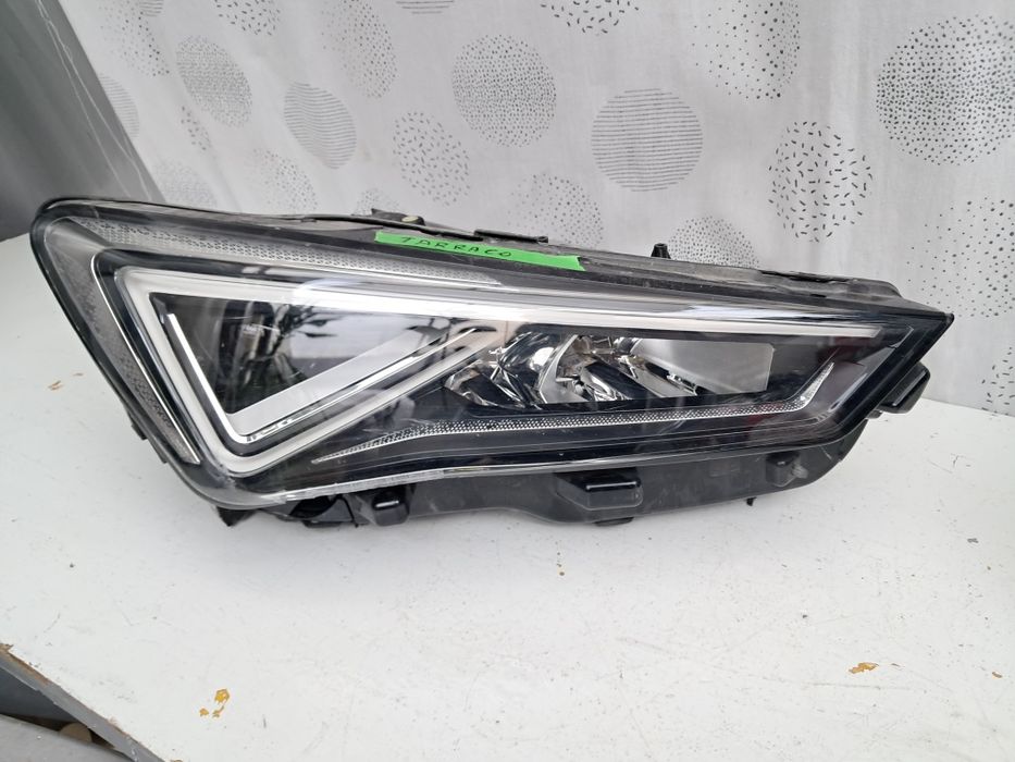 Фар  халоген  Seat Tarraco 2022г