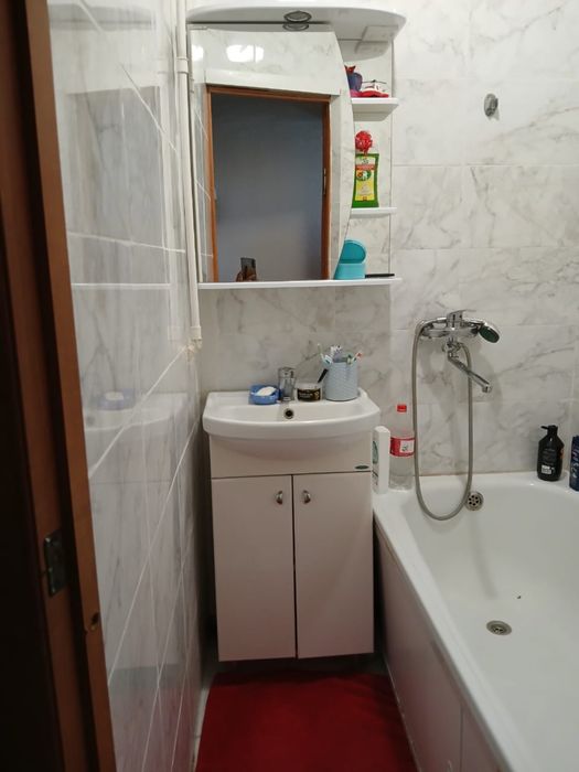 Продам 2х комн квартиру