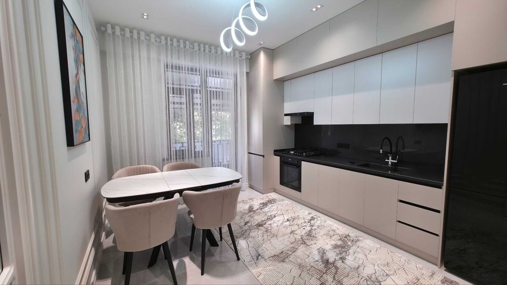 Максим Горький ЖК SILK ROAD  3 Ком 2/9 Боз Базар 2минута !