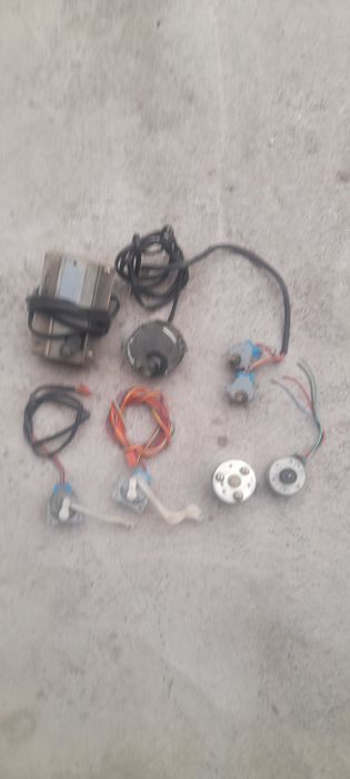 Продаётся моторчики для Дронов, радиоуправляемый машины