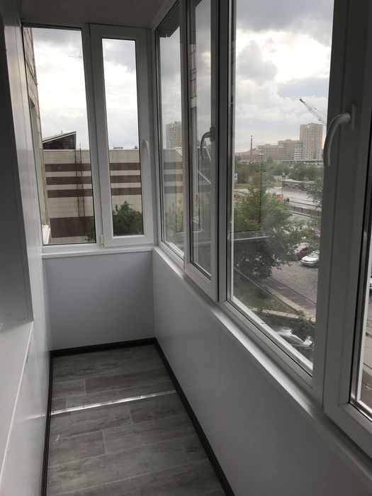 Остекления балконов,окна витражи