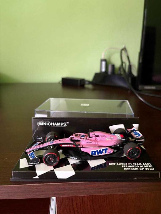 продавам колекция формула 1 на MINICHAMPS 1/43 Fernando Alonso