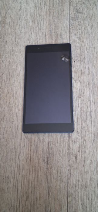 Продам планшет  Lenovo TB3 7