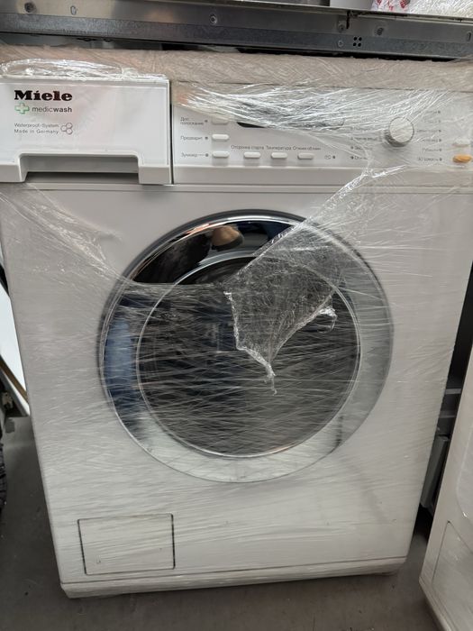 Стиральная машина Miele