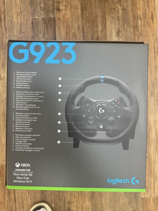 Игровой руль Logitech